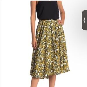 NWT Catherine Malandrino Gold Maxi Skirt Pleated A-Line